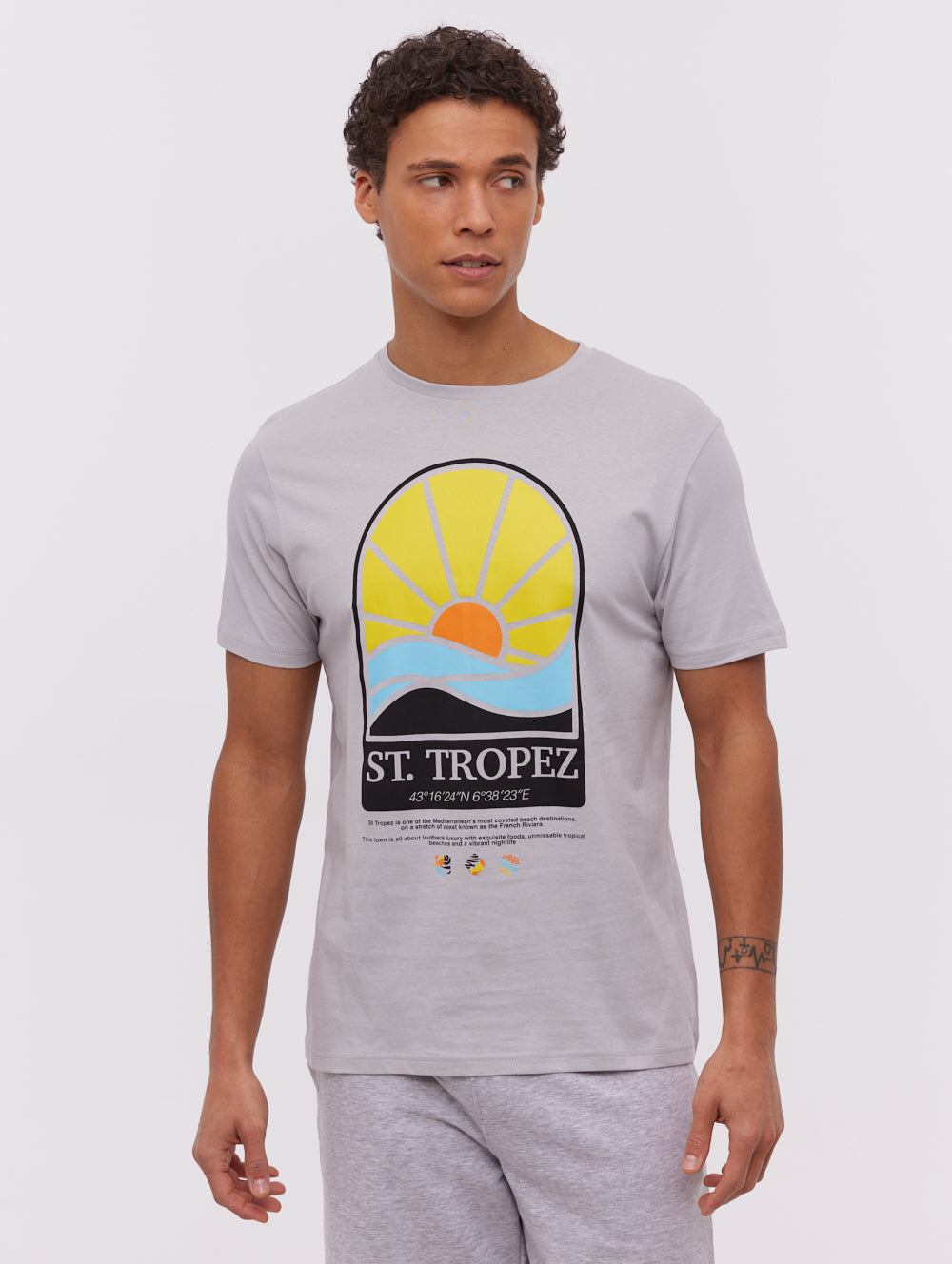 Vetral Graphic T-Shirt & Shorts 4-Pack
