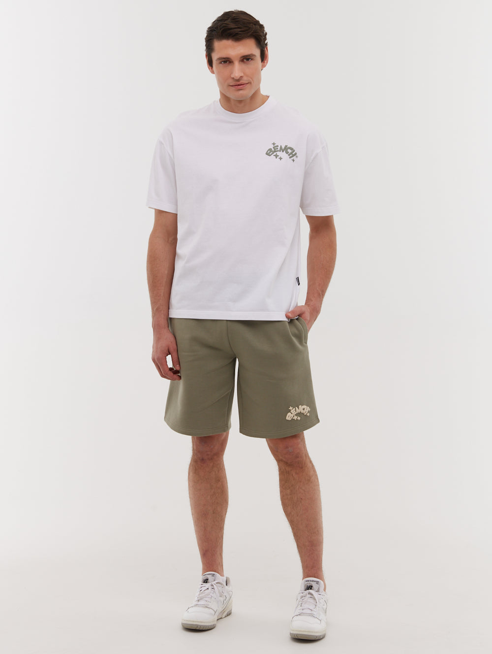 Tazoa Back Graphic T-Shirt