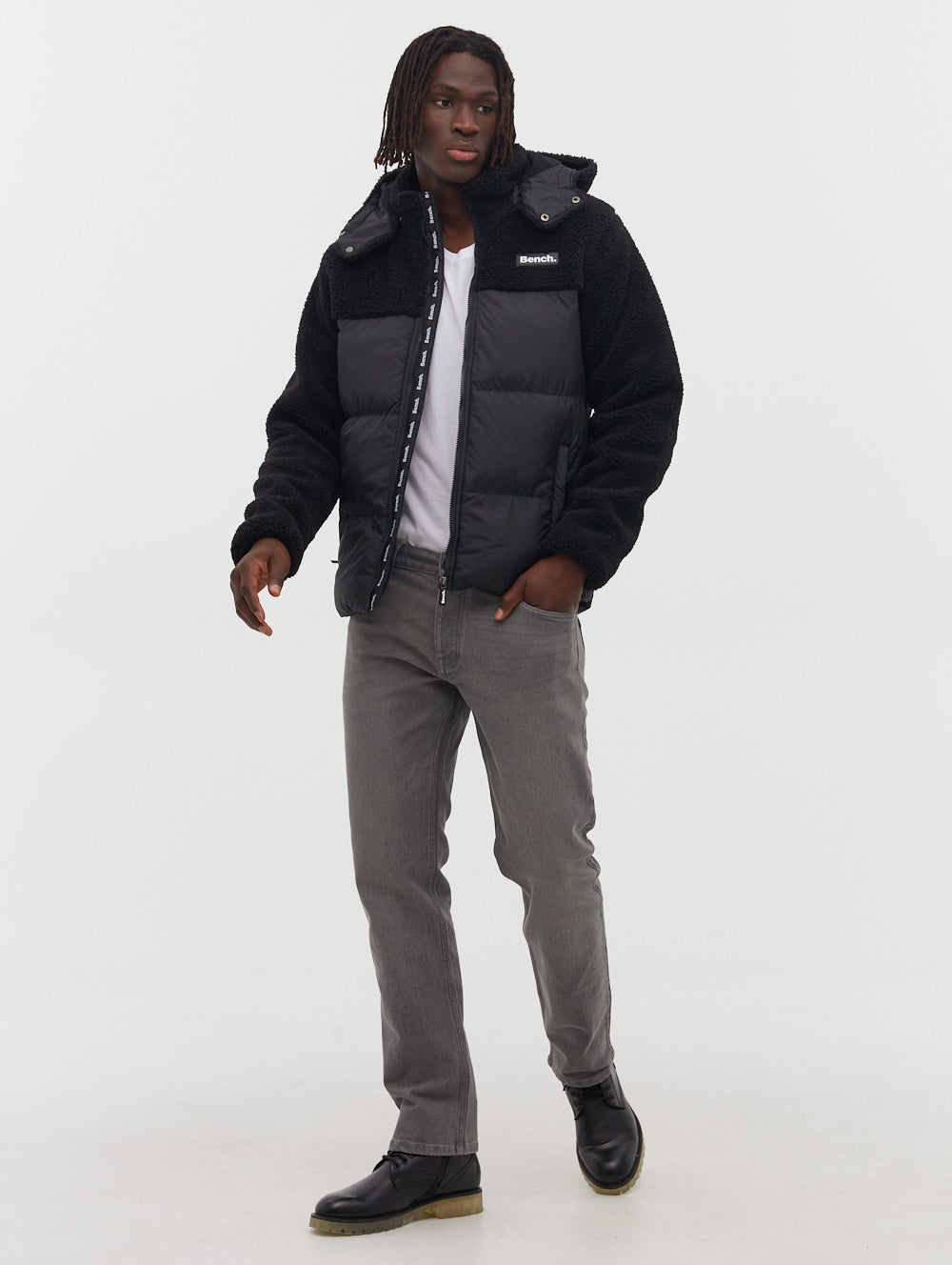 Stuart Straight Leg Jeans - Grey
