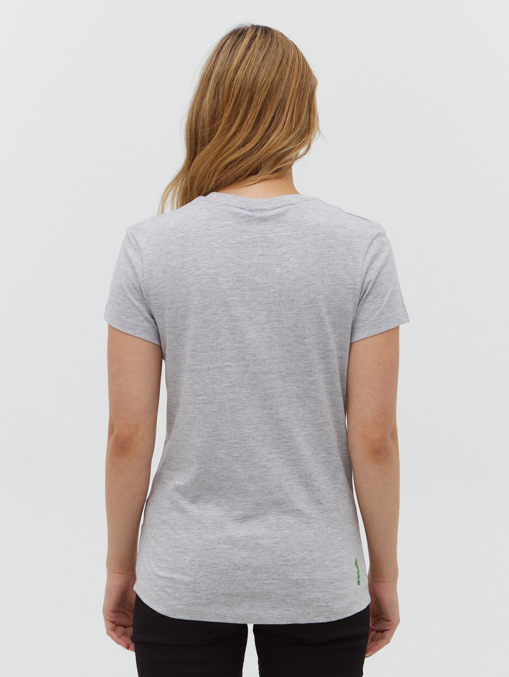 Leora Outline Logo Tee - BN4A117360