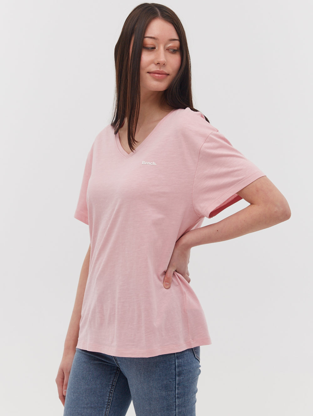 Ixia V-Neck Tee - BN4A126495