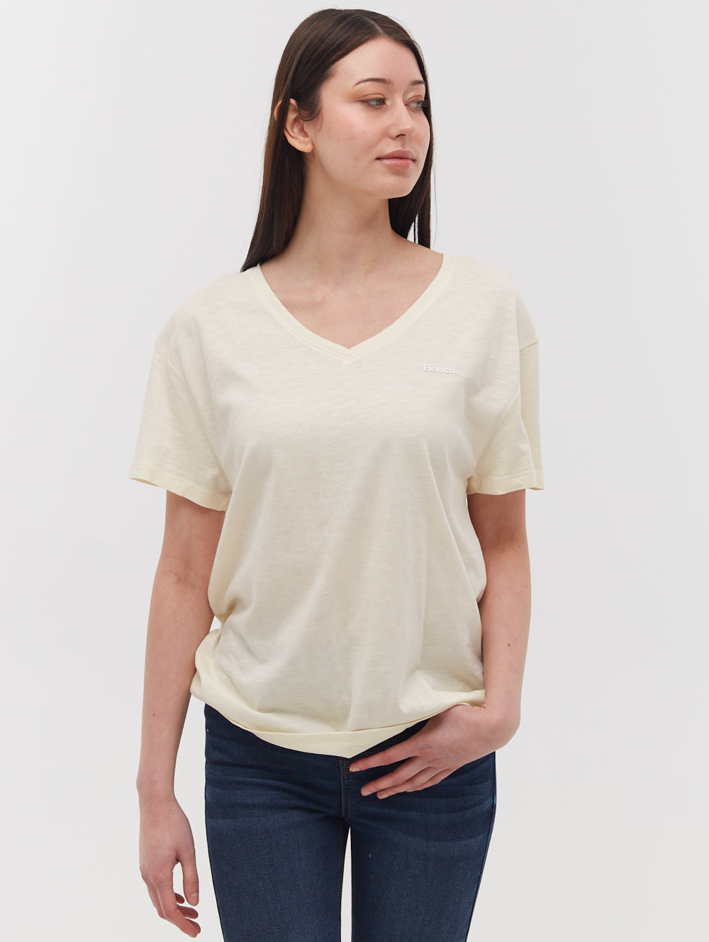 Ixia V-Neck Tee - BN4A126495