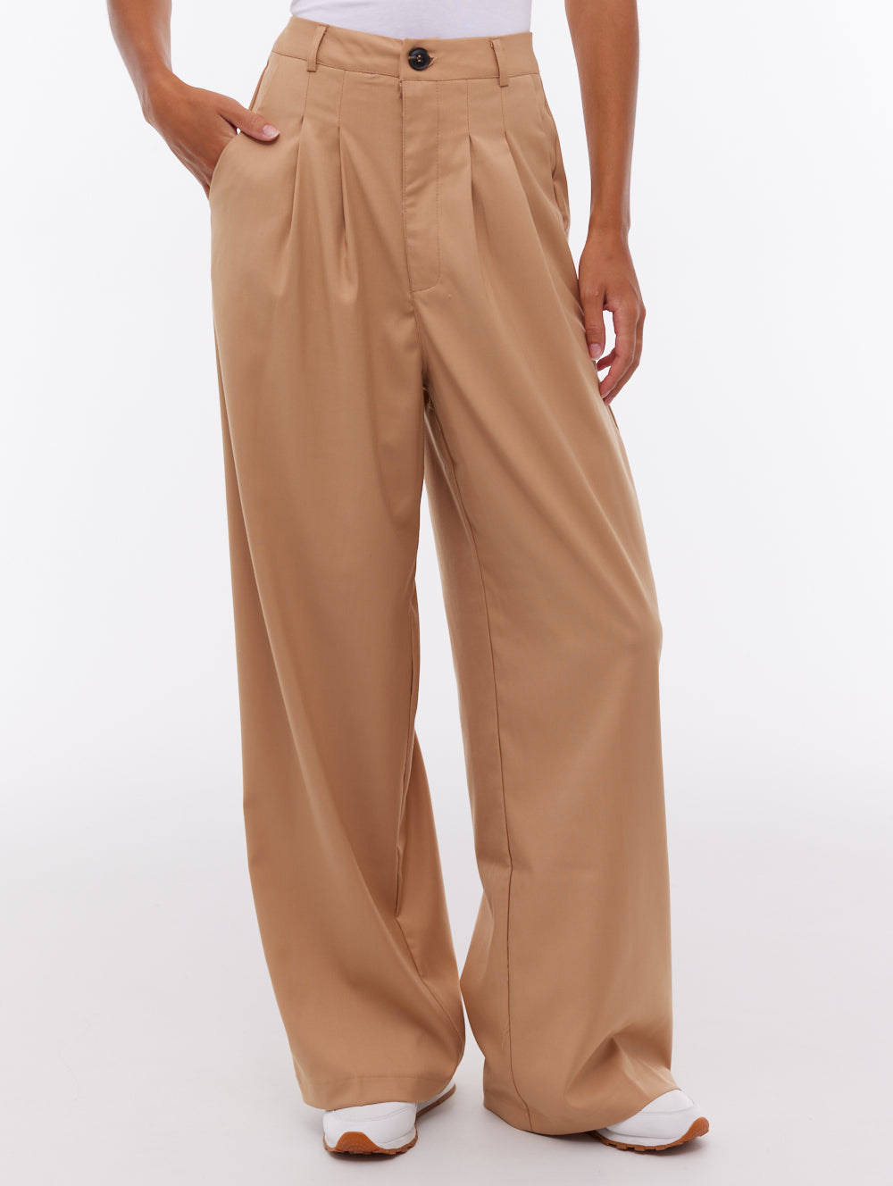 Monnie Wideleg Pants - Beige