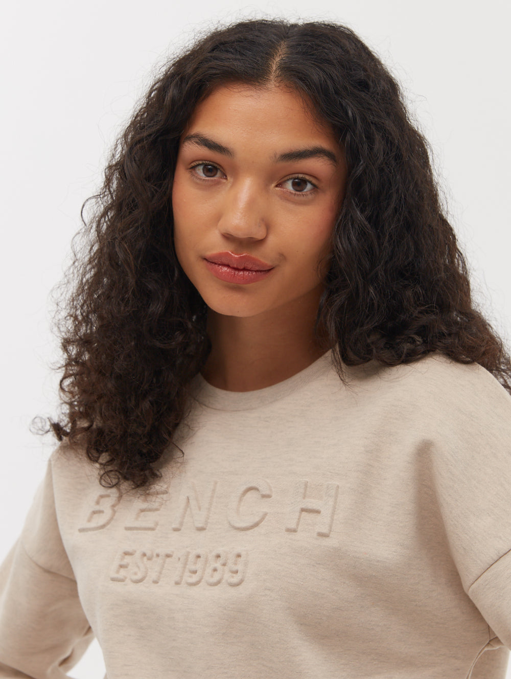 AVYANNA Beige Crews Fashion Shot 2