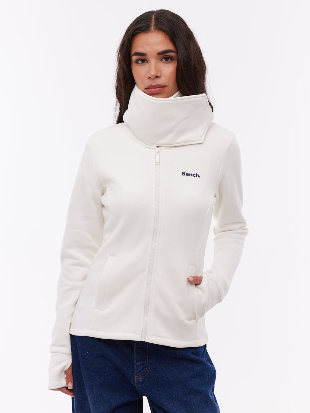 Sheli White WH007 Funnel Zips Small Logo Shot 1