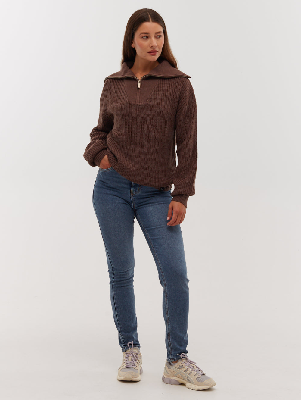 THURYNN Brown Knits 1/4 Zips Shot 5