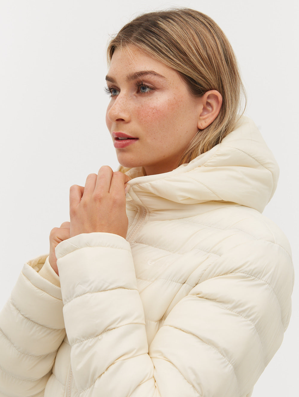 Kara Insulated Puffer Jacket - White
