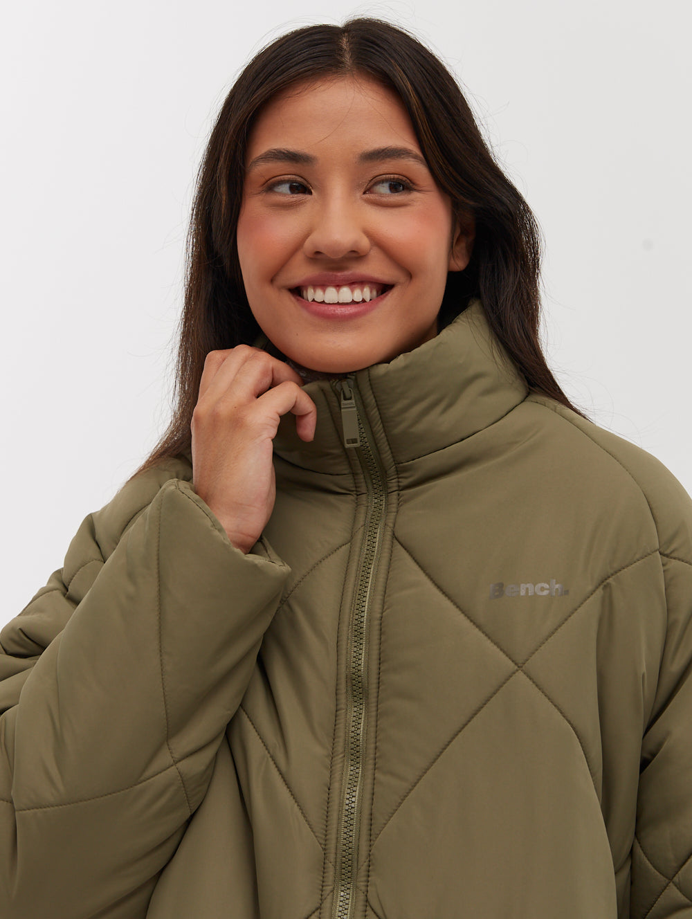 Yarah Oversize Diamond Puffer Coat - Green