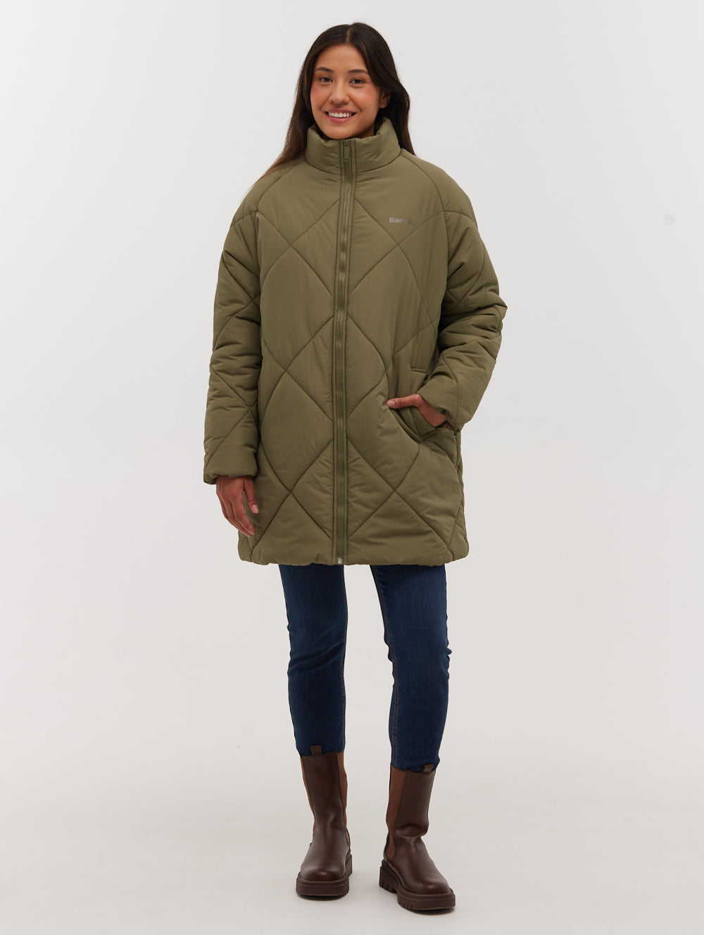 Yarah Oversize Diamond Puffer Coat - Green