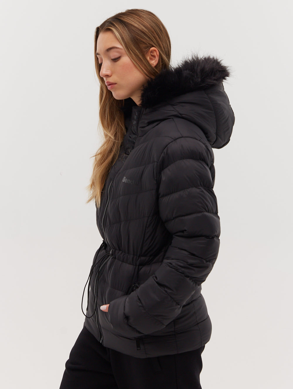 Inken Hooded Puffer Jacket - Black