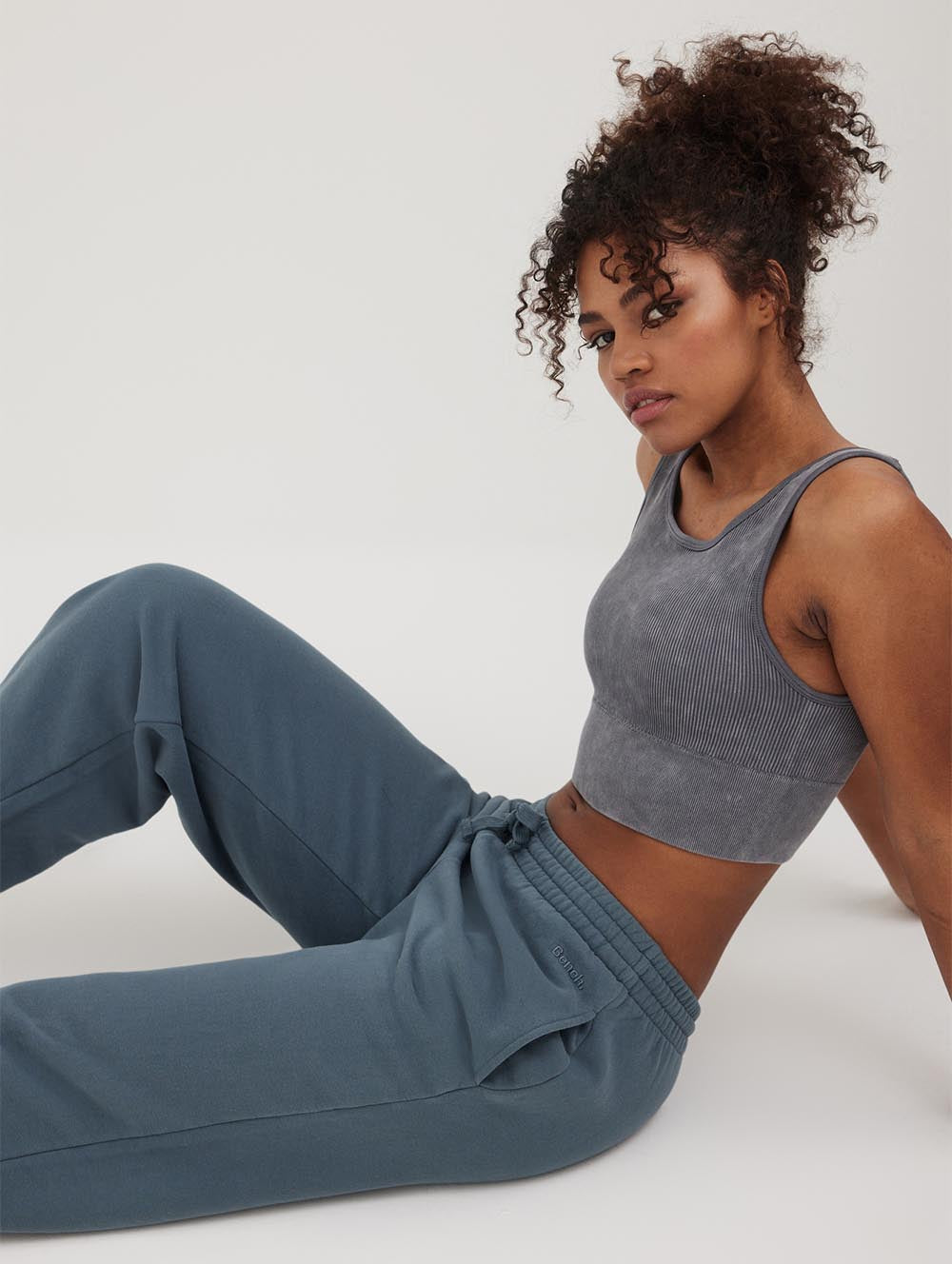  Bra And Jogger Set For Women Yoga Workout Sport
