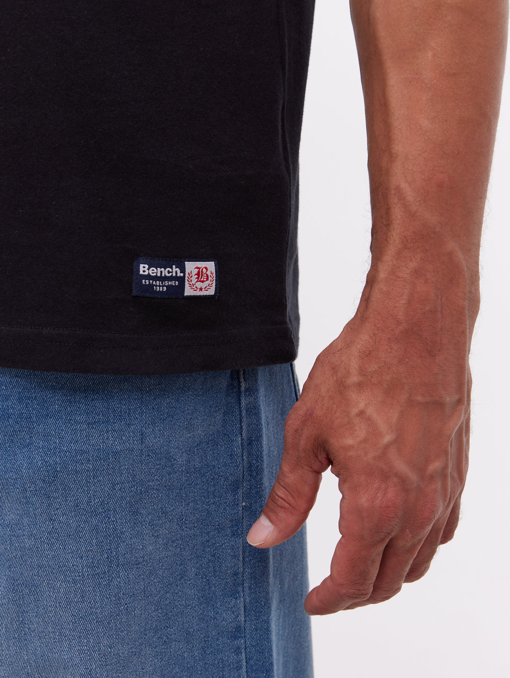 Daffron Athletic Outline T-Shirt