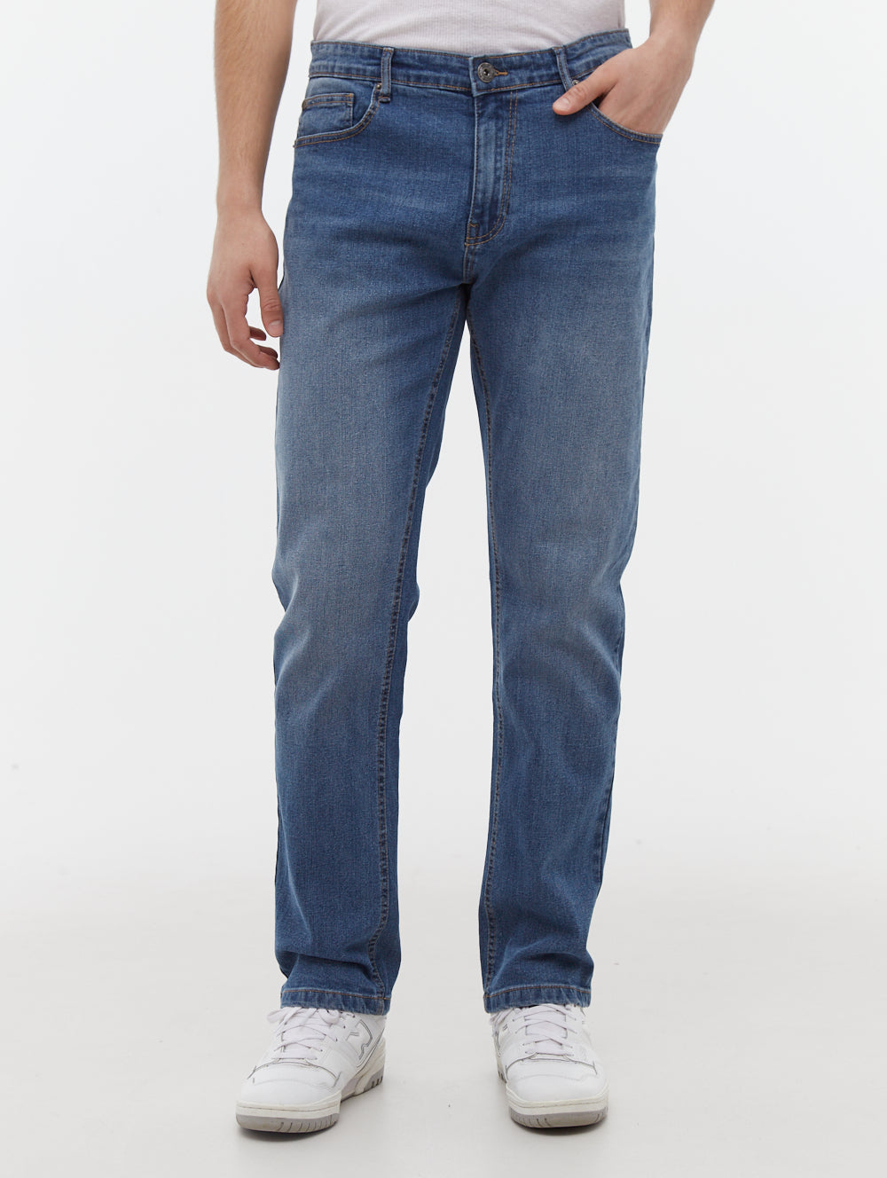 Stuart Straight Leg Jeans Bench
