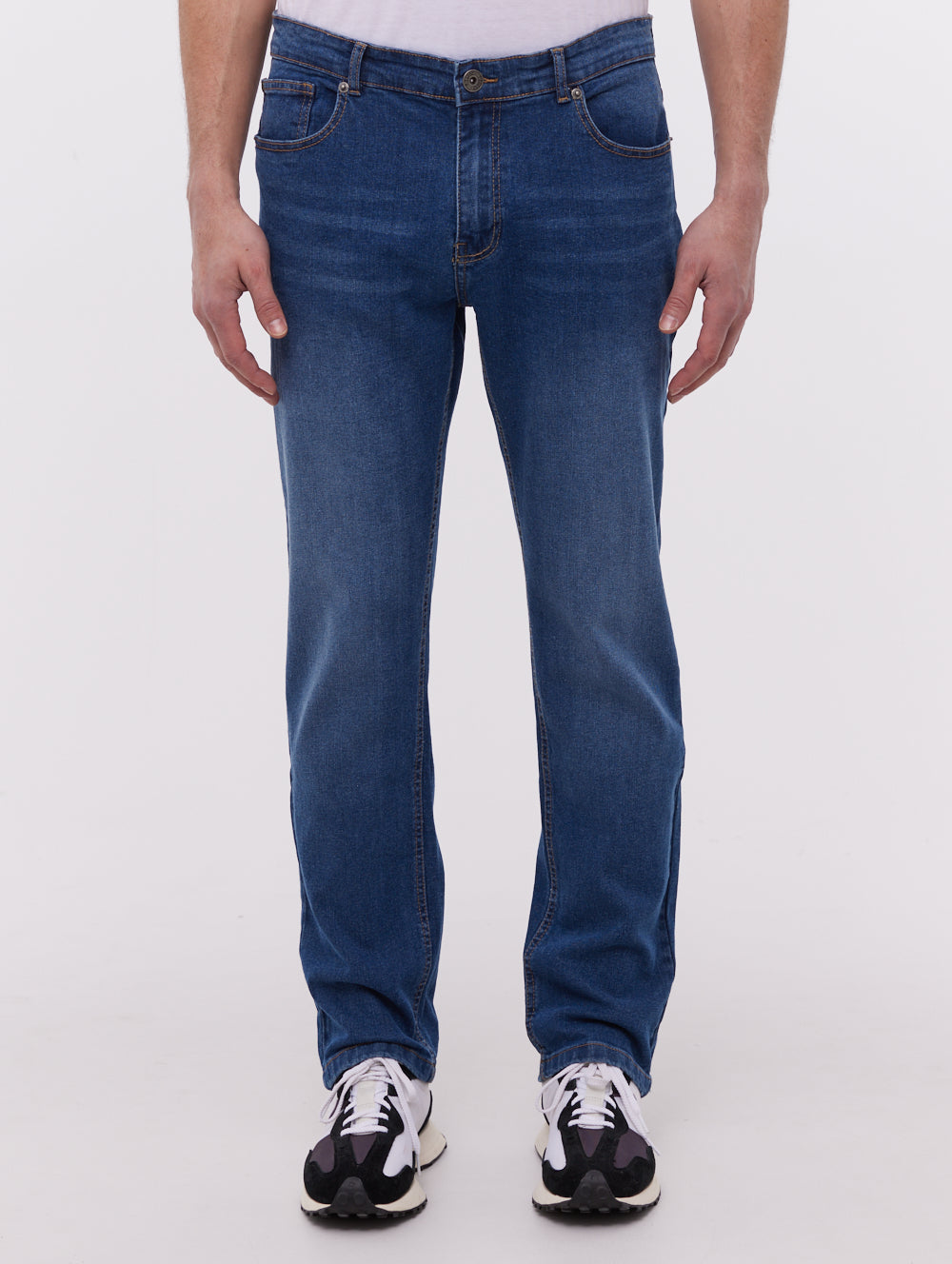 Stuart Straight Leg Jeans | Bench Canada