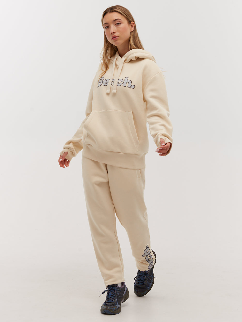 Lias Outline Logo Hoodie - White - Bench