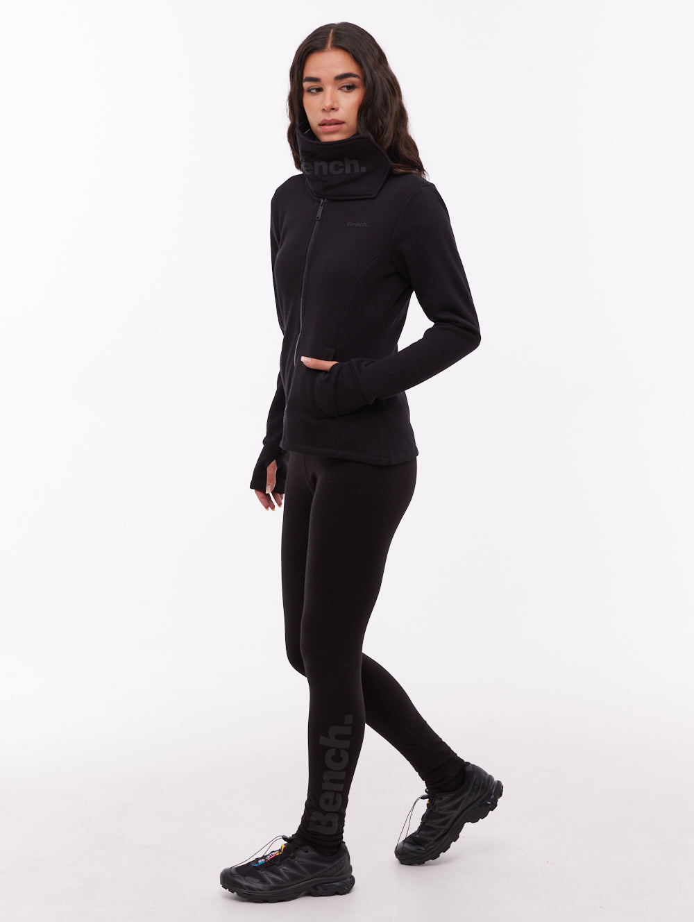 Tissa Black BK001 Leggings Logo Shot 2